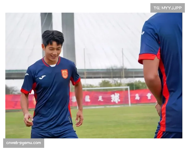 杜月徵反击单刀破门瞬间,重庆铜梁龙客场爆冷击败浙江队 杜月徵反击单刀破门瞬间,重庆铜梁龙客场爆冷击败浙江队